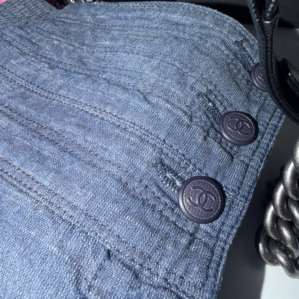 Authentic CHANEL Blue Skirt Cotton 
Fits on smaller side for a 40